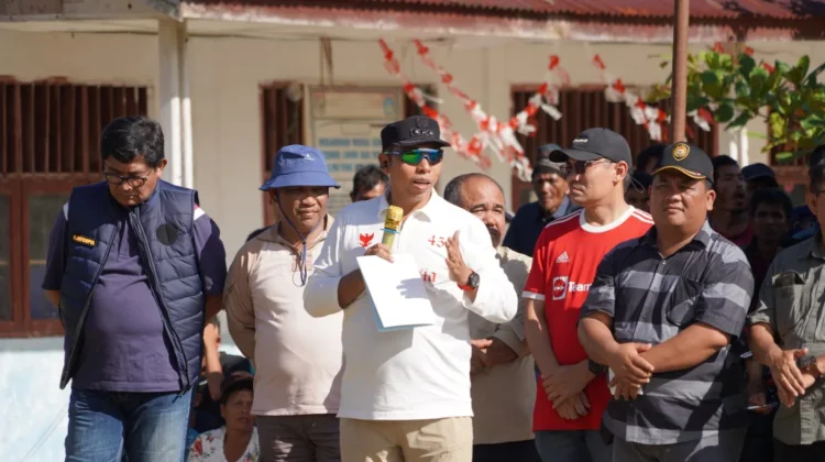 Bupati Taput Perpanjang Masa Tugas PPPK Terpencil, Motivasi Pelajar Simangumban