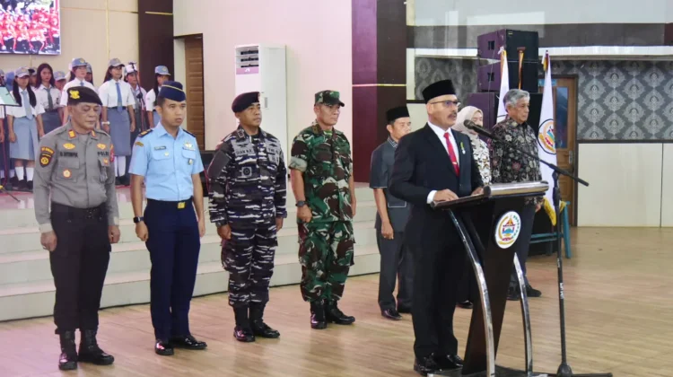 Wakil Bupati Tapteng Kukuhkan 35 Anggota Paskibraka Tahun 2026