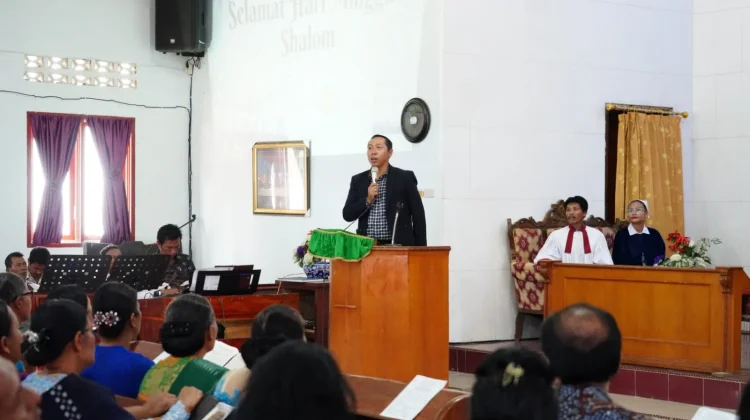 Bupati Taput Ajak Warga Jaga Budaya dan Kelestarian Lingkungan