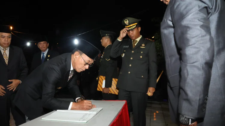 AKRS HUT ke-81 Kemerdekaan RI di TMP Sipirok, Tapsel Heningkan Cipta Kenang Jasa Para