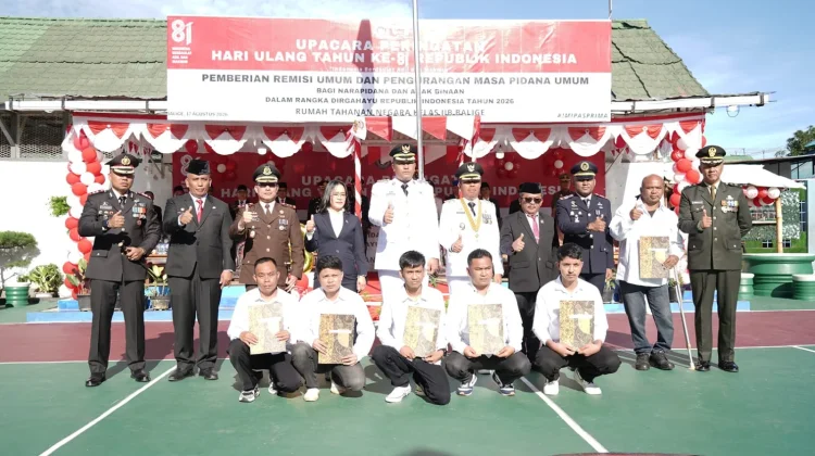 Bupati Toba Pimpin Upacara Pemberian Remisi, 329 WBP Terima RU II