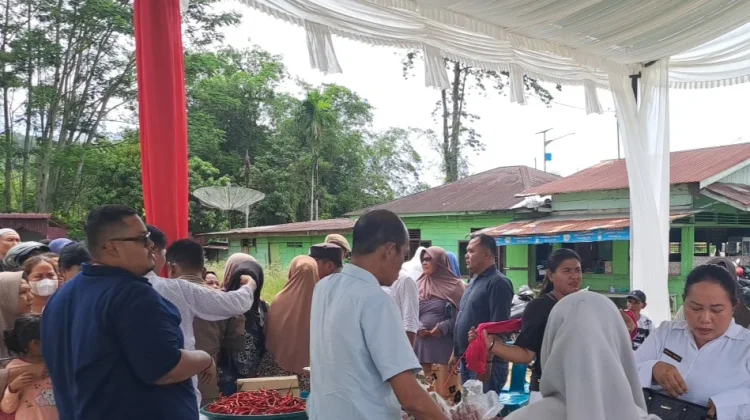Pemkab Tapteng Gelar Gerakan Pasar Murah untuk Kendalikan Inflasi