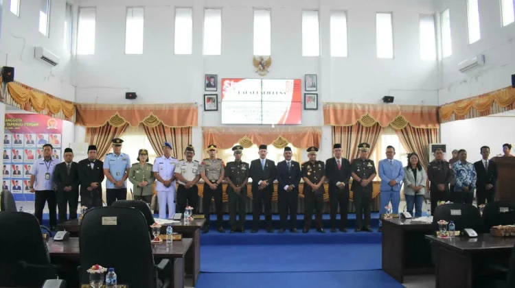 Pemko Sibolga Hadiri Rapat Paripurna Istimewa Hari Jadi ke-81 Kabupaten TapTeng