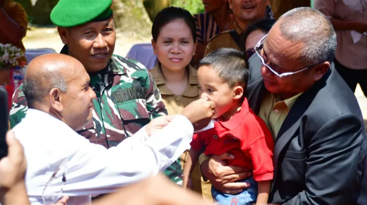 Bupati, Wabup dan Sekdakab, Rayakan HUT ke-81 Tapteng Bersama Anak Panti Asuhan Sion