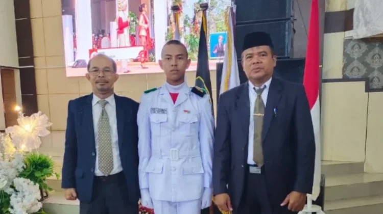 Siswa MAN 1 Tapteng Jadi Anggota Paskibraka HUT ke-81 RI