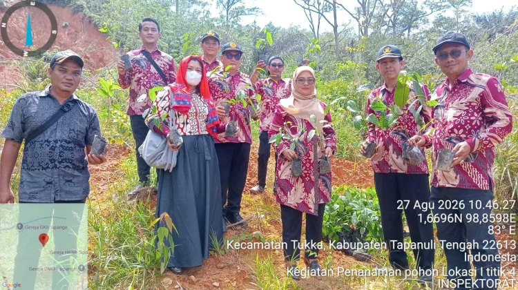 Pemkab Tapanuli Tengah Gelar Aksi Penghijauan Pulihkan Kawasan Terdampak Bencan