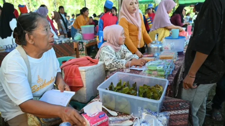 Peringatan Hari Jadi Tapteng ke-81, Pemkab Hadirkan Layanan Langsung ke Masyarakat