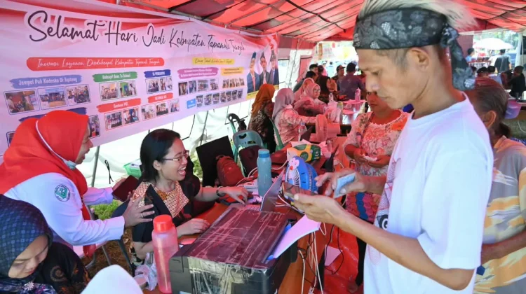 Peringatan Hari Jadi Tapteng ke-81, Pemkab Hadirkan Layanan Langsung ke Masyarakat