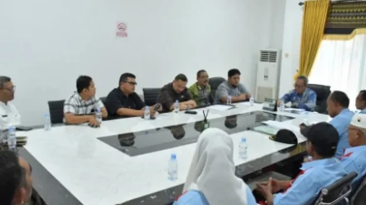 Pemko Padangsidimpuan Kaji Standar Upah Bongkar Muat Bersama F.SP.TSI