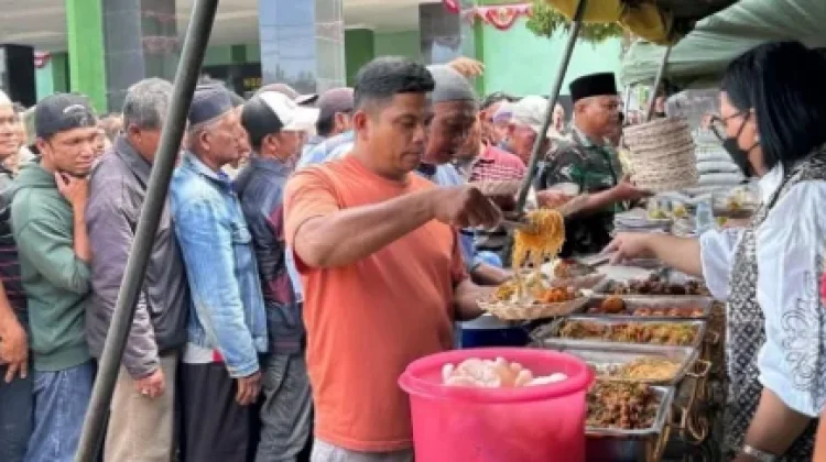 Jumat Berkah Kodim 0212/TS: Bagikan Sembako dan Pererat Silaturahmi