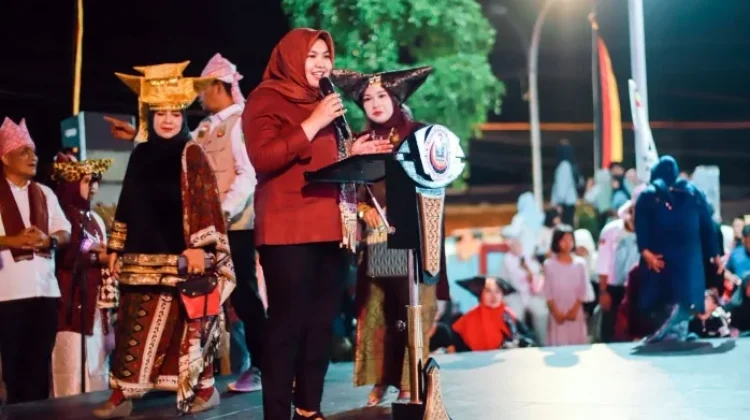 Wabup Madina Sebut Perantau Minang Punya Peran Penting Gerakkan UMKM Lokal