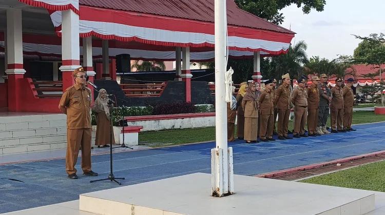 Pemkab Tapteng Gelar Apel Gabungan ASN Tekankan Disiplin dan Transparansi