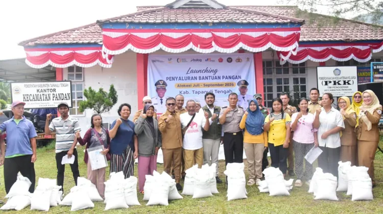 Bupati Tapteng Launching Penyaluran Bantuan Pangan 1.394,7 ton Beras