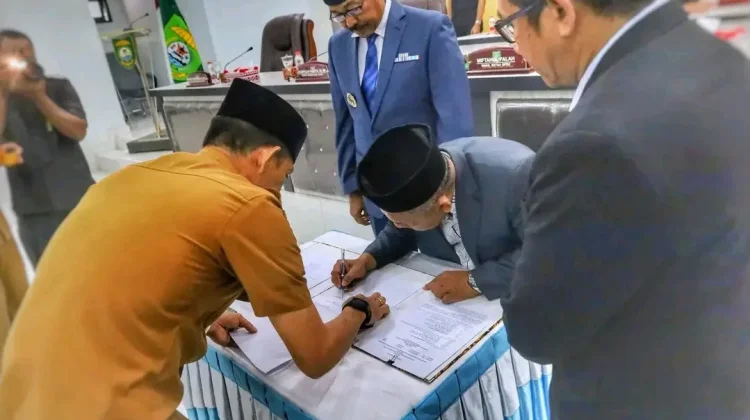 Bupati Madina dan DPRD Laksanakan Penandatangan Nota Kesepakatan KUA-PPAS 2027