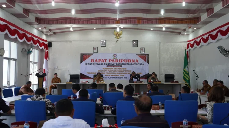DPRD Toba Bahas dan Tetapkan Ranperda P-APBD 2026