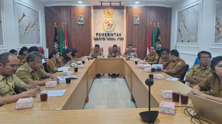 Sekda Taput Pimpin FGD II Penyempurnaan Ranperda BPBD