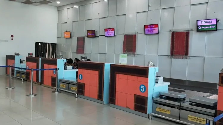 Dampak Erupsi Anak Krakatau, 8 Penerbangan di Bandara Silangit Dibatalkan