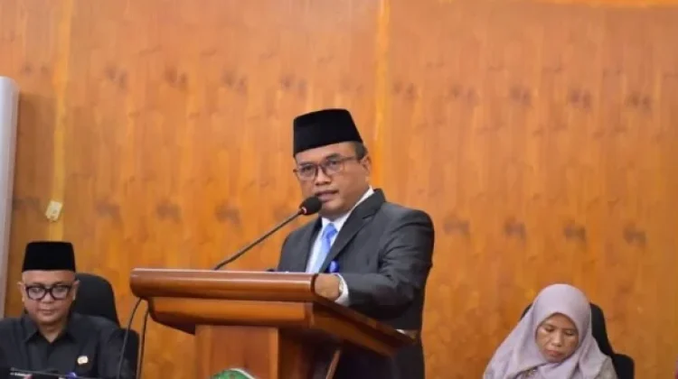 Wali Kota Padangsidimpuan Sampaikan Nota KUA-PPAS TA 2027 ke DPRD