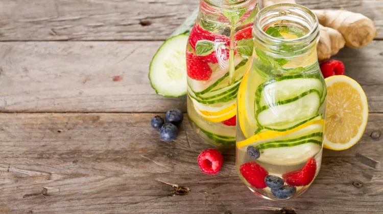 Manfaat Infused Water untuk Kesehatan dan Hal yang Perlu Diketahui