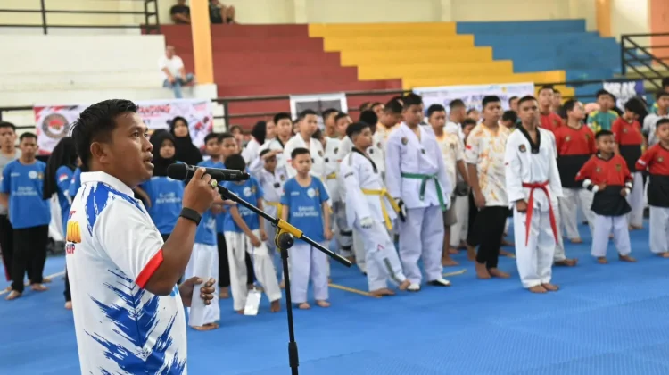 Wali Kota Sibolga Buka Super Taekwondo Championship 2026