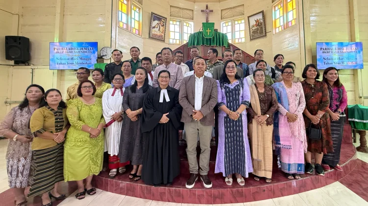 Bupati Taput Perkuat Kebersamaan Bersama Jemaat HKBP Dame Saitnihuta