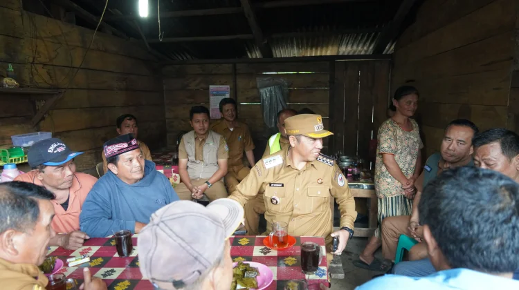 Tinjau Onan Hutajulu, Bupati Tapanuli Utara Serap Aspirasi Masyarakat