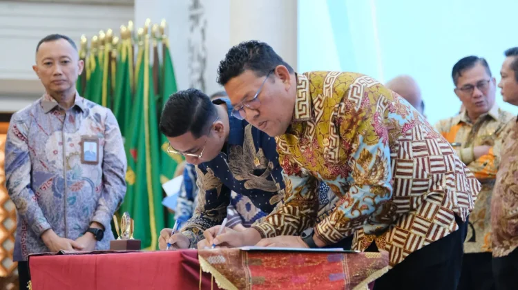 Wakil Wali Kota & Ketua DPRD Sibolga Teken Komitmen Perbaikan Tata Kelola Pemko