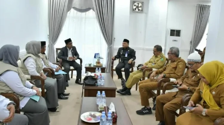 Pemko Padangsidimpuan Evaluasi Legalitas Travel Umrah Daerah
