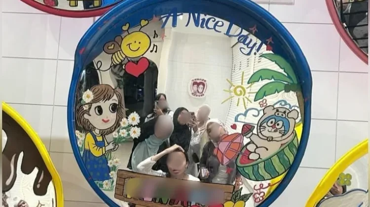 Cermin Cembung Jadi Tren Foto Anak Muda