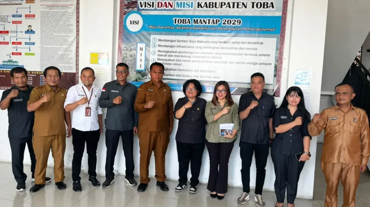 Bawaslu Toba dan Diskominfo Perkuat Pengawasan Partisipatif Warga