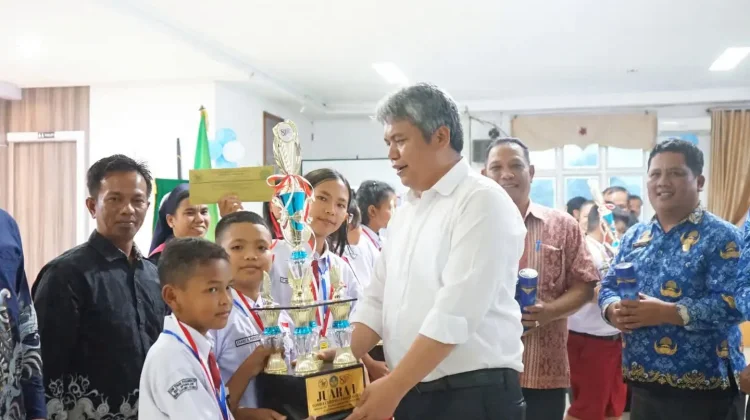 Pemkab Taput Serahkan Hadiah Juara dan Uji Penerapan Program Martorsa