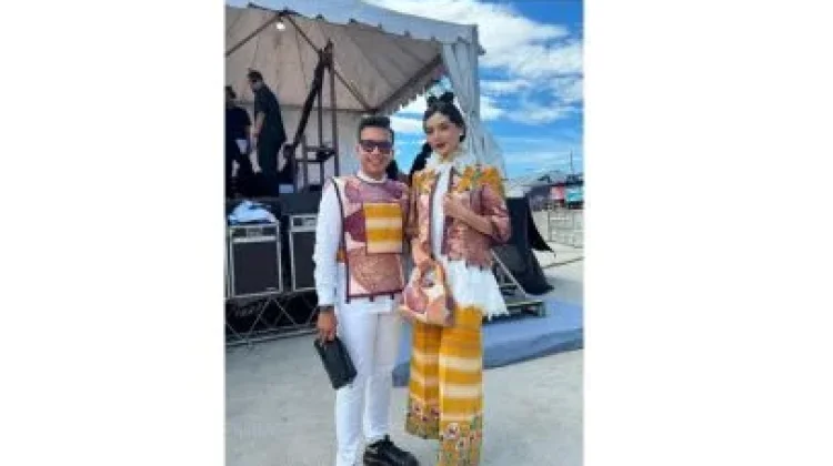 Tinggalkan Kesan Kaku dan Formal, Batik Makin Dicintai Anak Muda