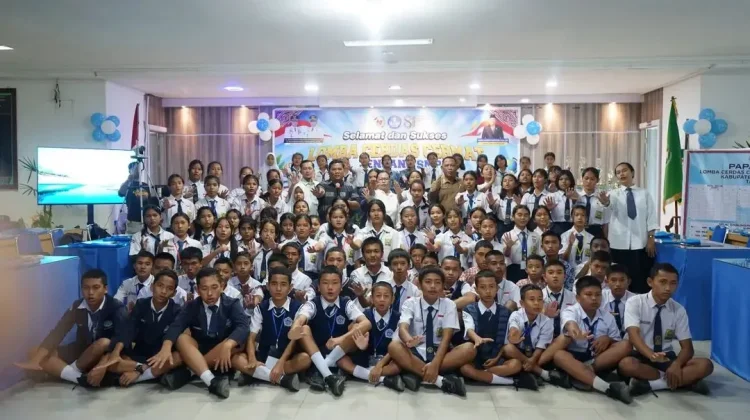 SMP Swasta Santa Maria Tarutung Raih Juara I LCC Jenjang SMP Tingkat Kab. Taput