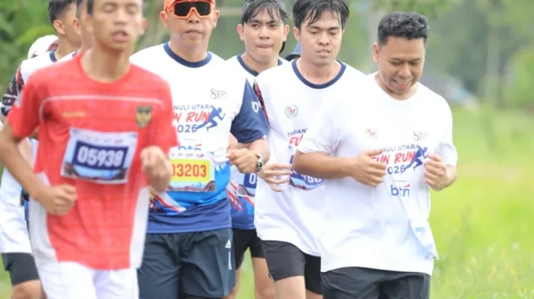 Gelorakan Gaya Hidup Sehat dan Ekonomi Daerah, Bupati Taput Tuntaskan Fun Run 7K