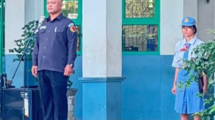 Ketua Bawaslu Kota Sibolga Salmon Tambunan Menjadi Pembina Upacara di SMA Negeri 1