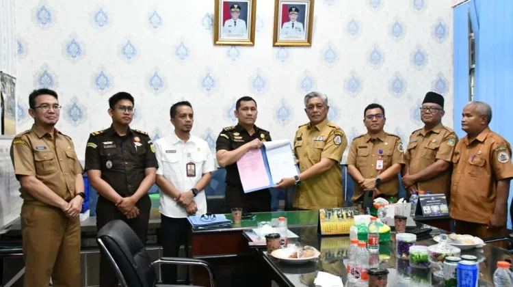 Pemkab Tapteng Ikuti Jaksa Sahabat Pendidik