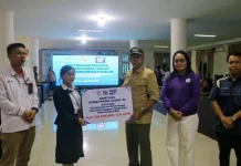 Bupati Taput Serahkan Bantuan Jadup Kemensos kepada 434 KK Terdampak Bencana