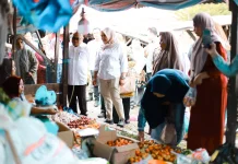 Wabup Atika Pantau Harga Sembako jelang Idulfitri