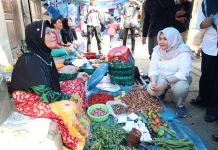 Wabup Atika Pantau Harga Bahan Pokok jelang Idulfitri