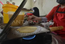 Permintaan Kue Sapit Meningkat Jelang Hari Lebaran