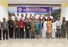 Bupati Humbang Hasundutan Hadiri Capping Day STIKes Kesehatan Baru Doloksanggul