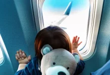 Panduan Aman Membawa Bayi saat Perjalanan Udara