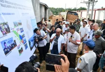 Bupati Tapteng, Menteri PKP dan Mendagri Tinjau Huntap Pinangsori