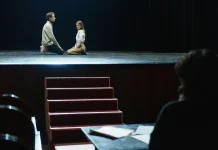 Teater Ruang Bebas berekspresi
