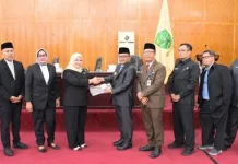 Rapat Paripurna DPRD Padangsidimpuan Bahas LKPJ dan Pansus Pasar