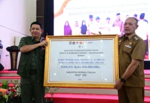 Tapteng Terima Dana Stimulan Perbaikan Rumah Terdampak Bencana