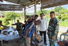 Pemkab Humbahas Salurkan Bantuan Sosial