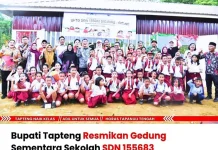 Bupati Tapteng Resmikan Gedung sementara Sekolah SDN 155683 Sigiring-giring