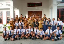 Bupati Humbahas Motivasi Siswa-Siswi yang Masuk ke SMA Unggulan