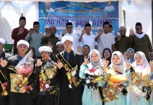 Pemkab Madina Hadiri Penamatan Santri Ma’had Darul Azhar